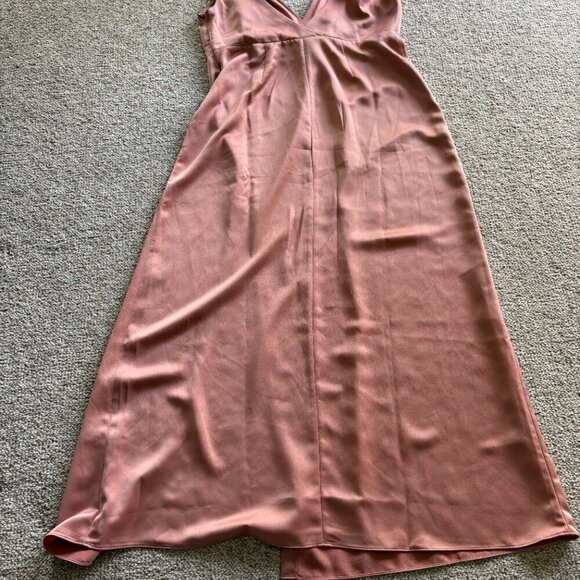 BHLDN Blush Pink Gown | Size 16W | Deep V-Neck + High Slit ๐ - Picture 7 of 11